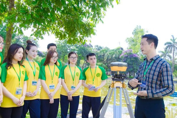 Áo thun đồng phục nông nghiệp với logo công ty