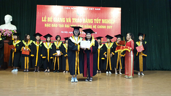 Áo tốt nghiệp đồng phục ngành Nông nghiệp